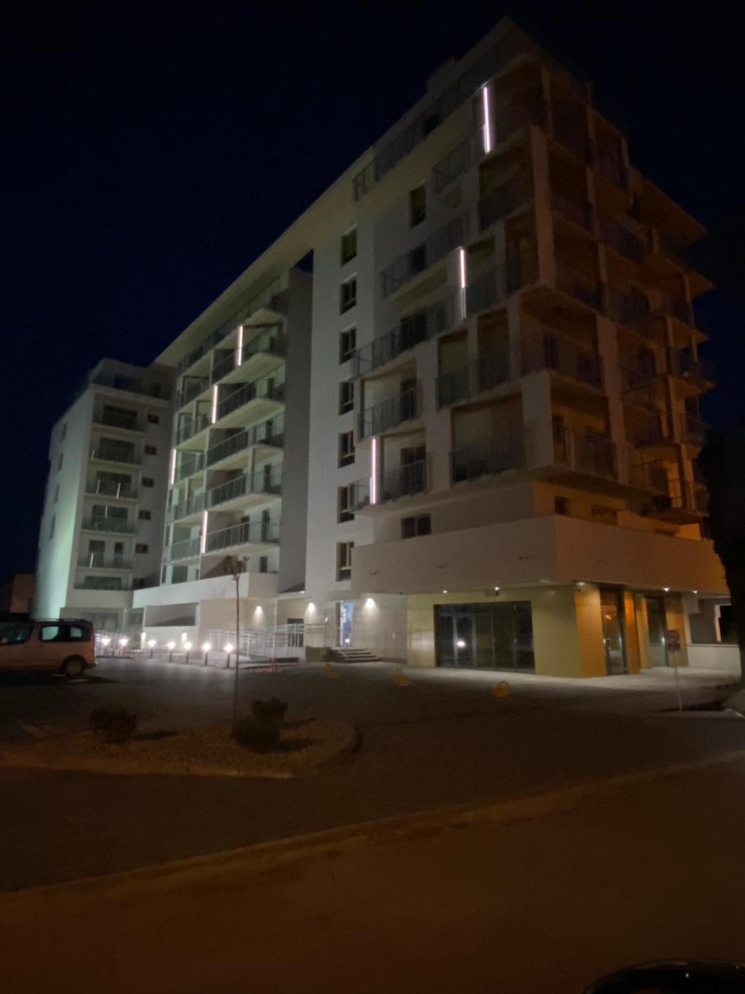 The Urban Jungle - Apartment Garaz Podziemny Kielce Exterior photo